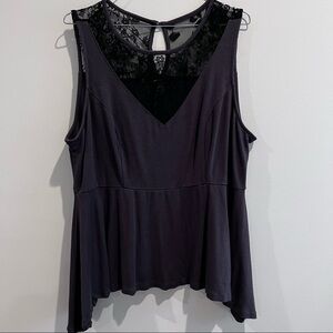 Torrid waterfall‎ hem lace detailed top